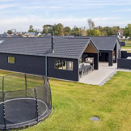 Ferienhaus In With Sauna